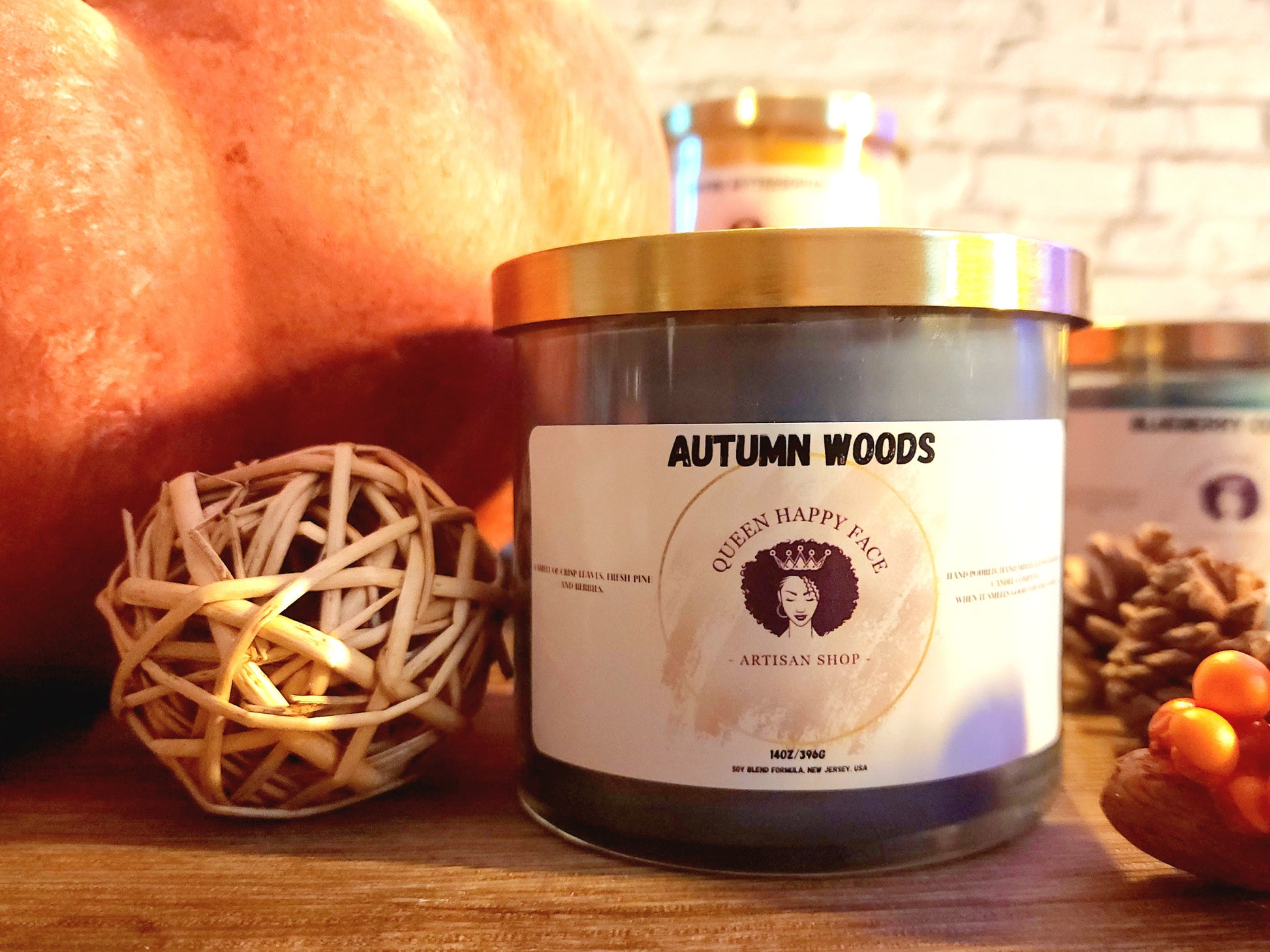 Autumn woods, hand-poured candle, front product